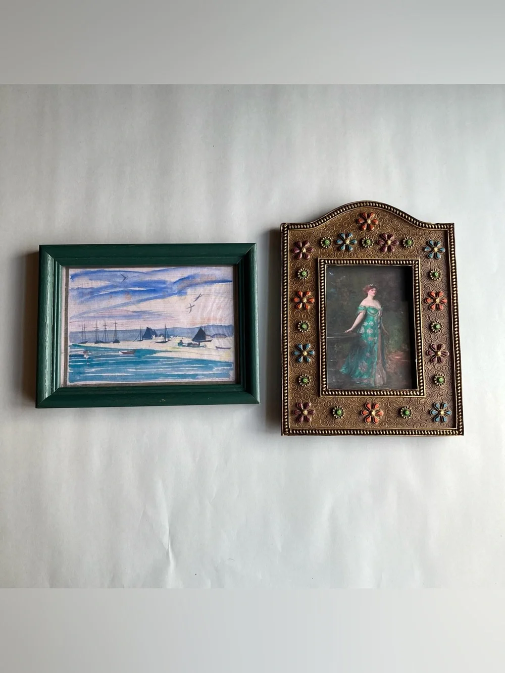 Resin & Wood Picture Photo Frames w/ Fine Art Prints-Set of 2